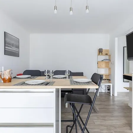 Apartment Bright And Functional T2 With Balcony Annecy
